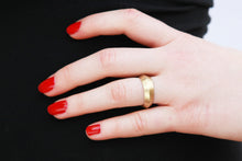 Load image into Gallery viewer, Unique Tapered Wedding Band - 14k Gold Unisex Ring - 7mm to 5mm