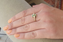 Load image into Gallery viewer, Unconventional Engagement Ring - Green Emerald Diamond