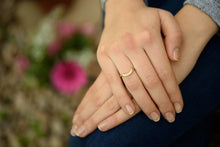 Load image into Gallery viewer, 18k Gold Curved Wedding Ring - Engagement Enhancer