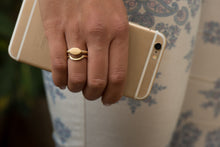 Load image into Gallery viewer, Wedding Ring Set with Marquise Shape
