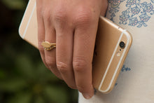 Load image into Gallery viewer, Unique Wedding Rings Engraved