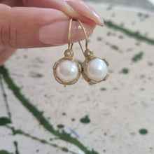 Load image into Gallery viewer, Baguette Diamond Drop Earrings