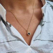 Load image into Gallery viewer, 14K Unique Gold London Blue Topaz Necklace