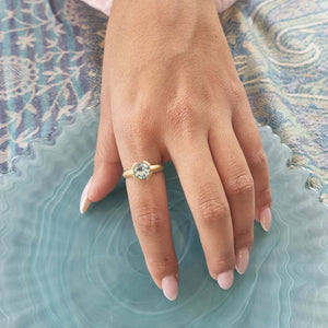 Dainty Solitaire Aquamarine Ring 18k Gold