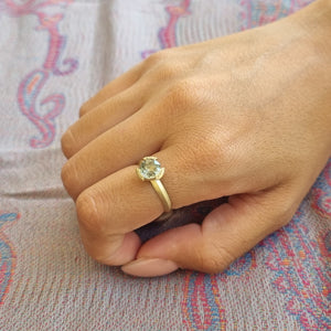 Dainty Solitaire  green Sapphire Ring 14k Gold