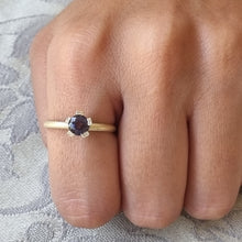 Load image into Gallery viewer, Spinel Solitaire Ring in 14K Gold – Minimalist Fine Jewelry with Textured Claw Setting
