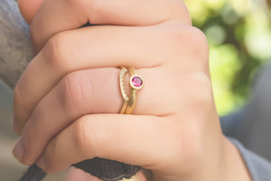 Wedding Rings Set Gold Diamond Ruby