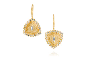 18k Gold Earrings set with Baguette Diamond, Champagne Diamond