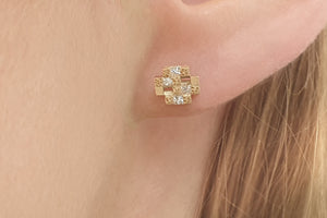 Stud Earrings Diamond, 18k Gold Earrings with Small Diamonds