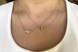 18k Gold Necklace with square Diamonds