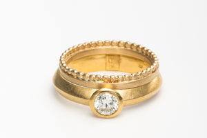 Wedding ring set stackable Gold