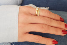 Load image into Gallery viewer, Stacking Ring Wedding Set Gold