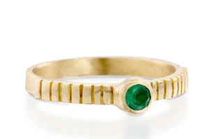 18k gold Emerald Solitaire Engagement Ring