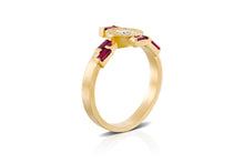 Load image into Gallery viewer, 18k Engagement Ring set with Ruby &amp; Diamond