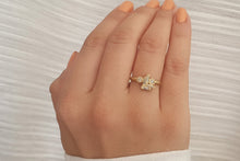 Load image into Gallery viewer, Baguette Alternative Engagement Ring